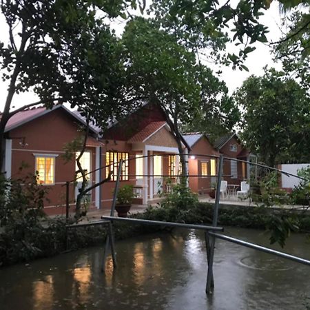 Nam Thanh Homestay Vinh Long Luaran gambar